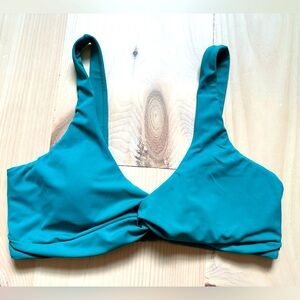 Andie Swim the Belmar Bikini top size medium teal NWOT